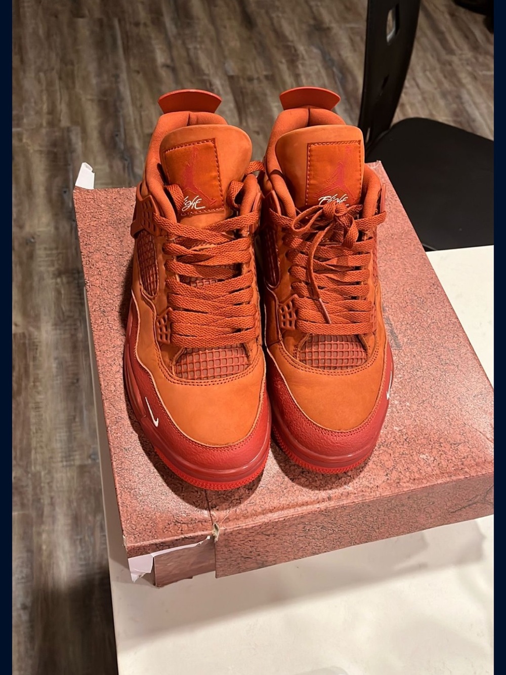 Nike Air Jordan 4 Retro - Orange/Red Bricks